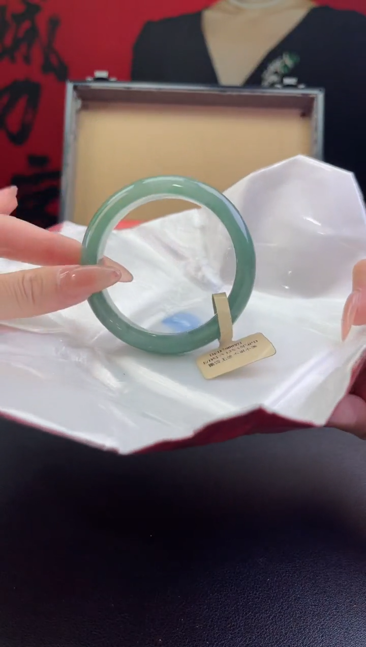 【闪购商品】翡翠手镯未镶嵌4翡翠手镯