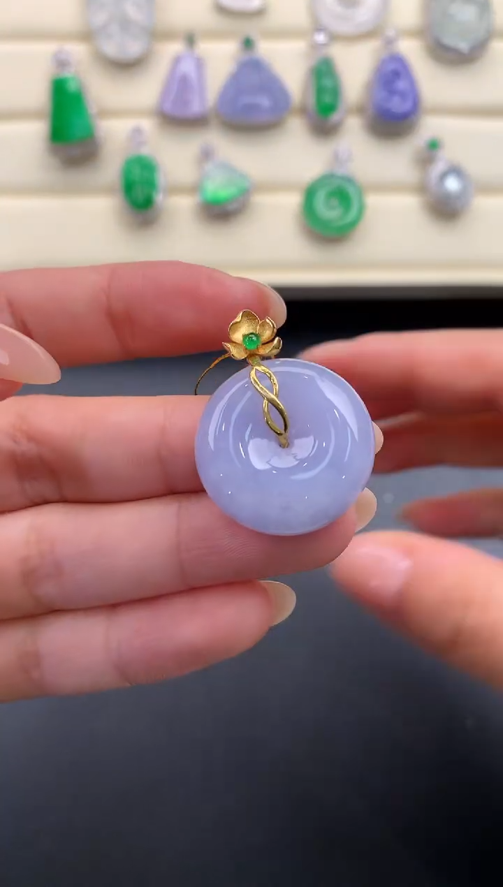 【闪购商品】翡翠颈饰18K金镶嵌Q639    