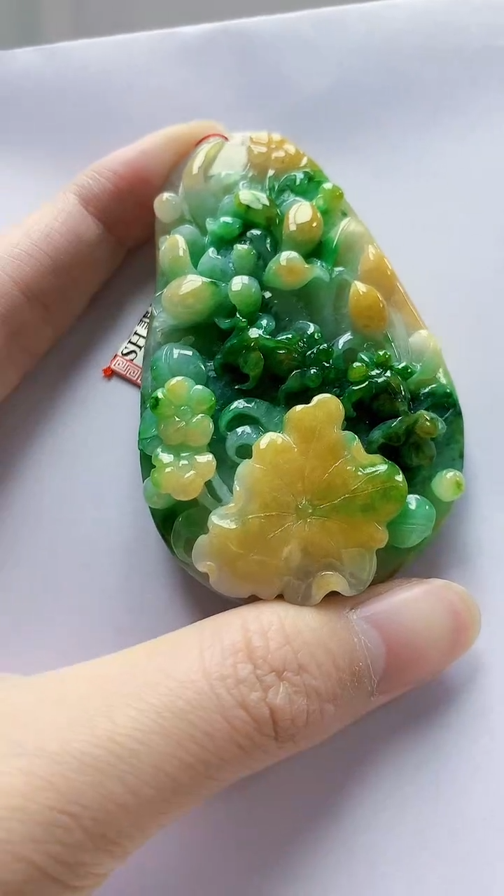 未镶嵌定制翡翠4852zm-毛货挂件和和美美68