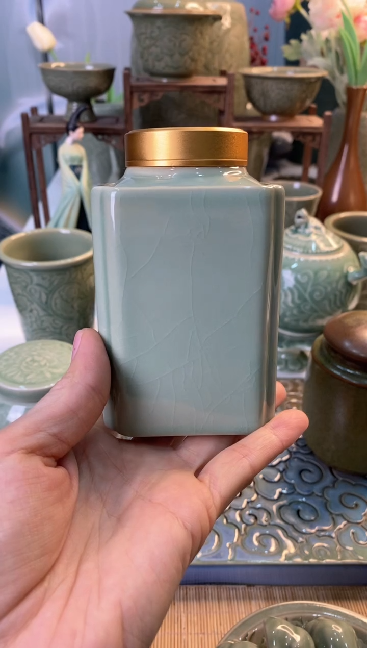 【闪购商品】121408微瑕冰裂纹车载茶叶罐 一只