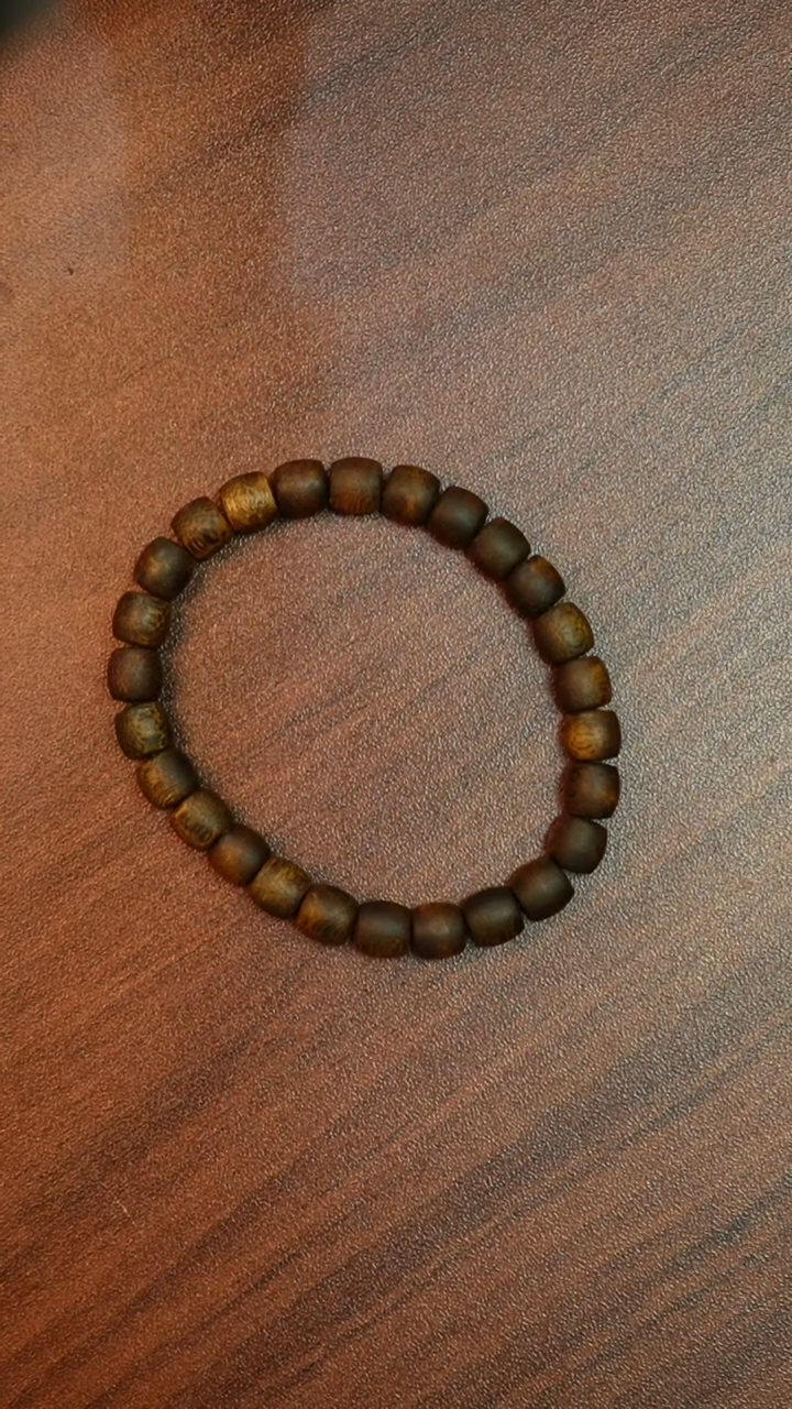 沉香手串7mm鼓珠单圈乌身99沉