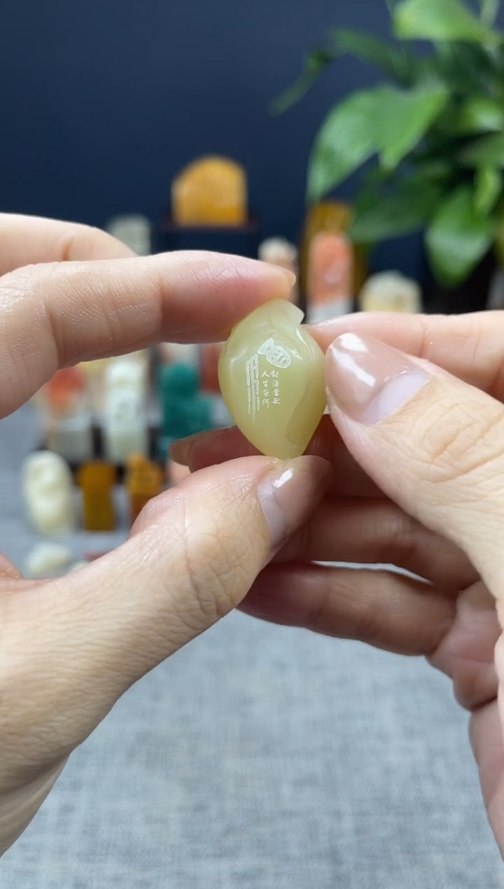 【闪购商品】寿山石印石7640            