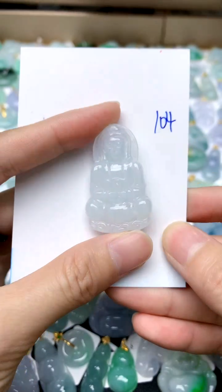 【闪购商品】翡翠颈饰未镶嵌104天然A货翡翠