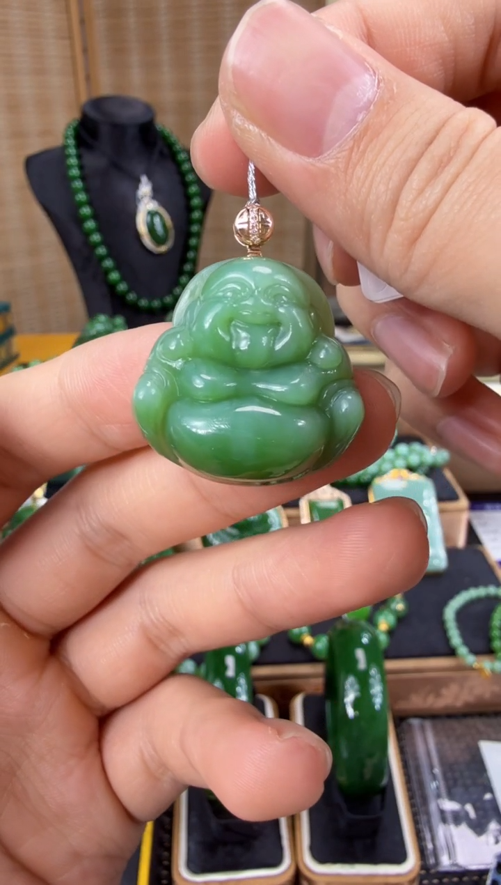 【闪购商品】和田玉（碧玉）吊坠(不含链)18K金镶嵌 