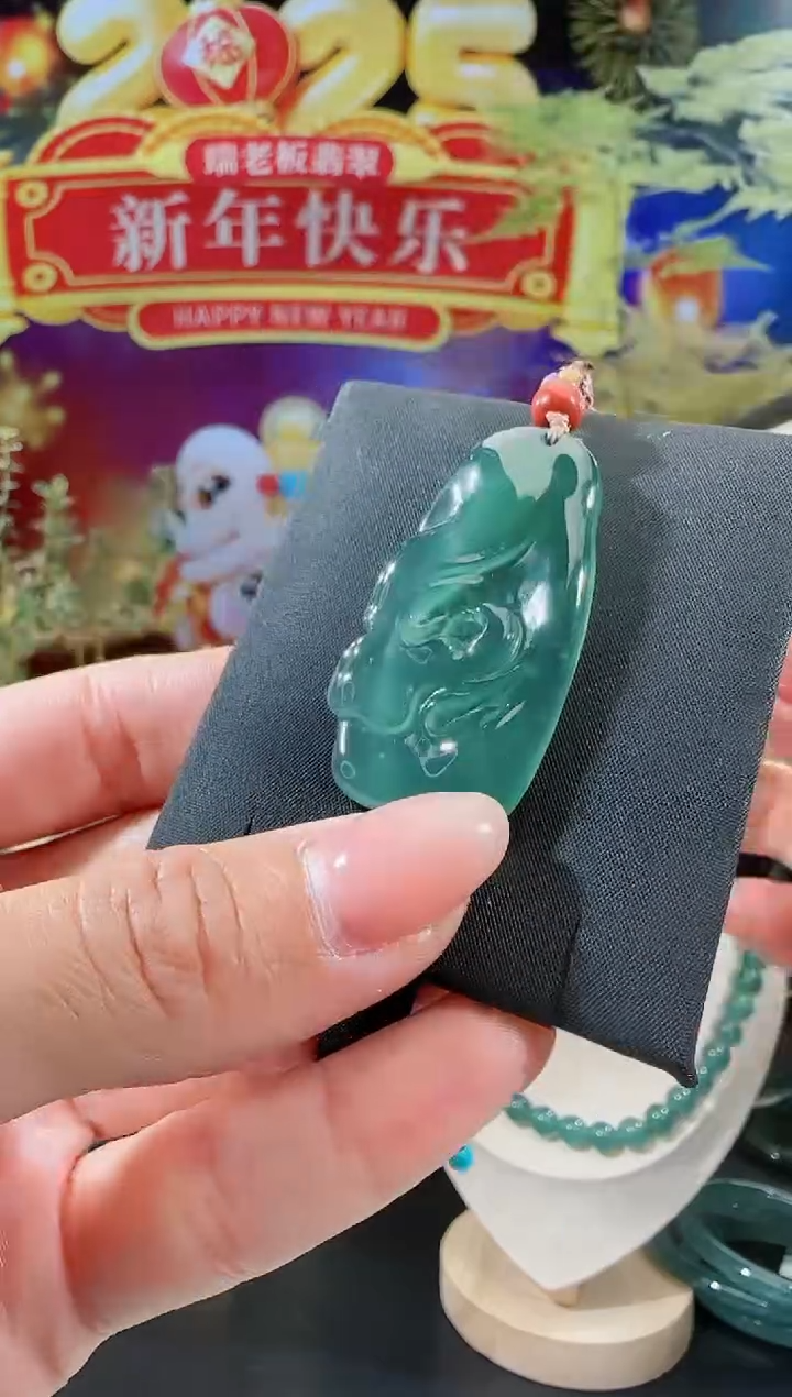 【闪购商品】翡翠吊坠(不含链)未镶嵌悟道