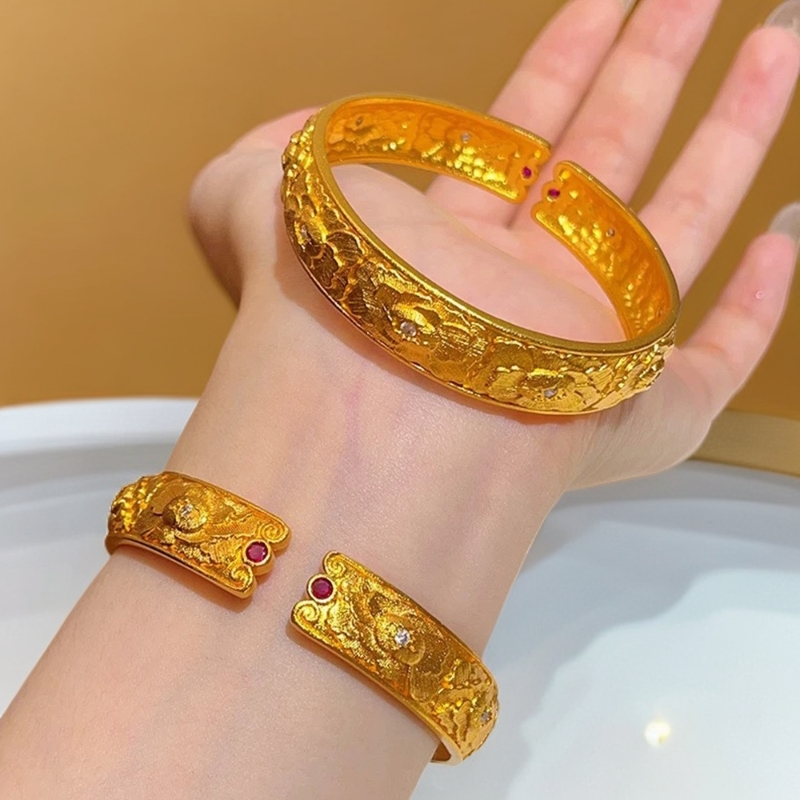 新中式古法宽面錾刻点钻牡丹花手镯复古花朵开口手饰