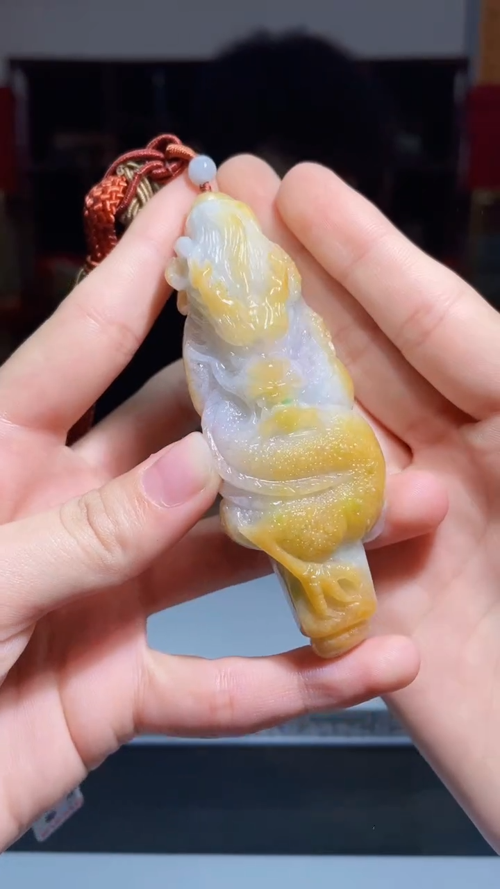 【闪购商品】翡翠吊坠(不含链)未镶嵌C67