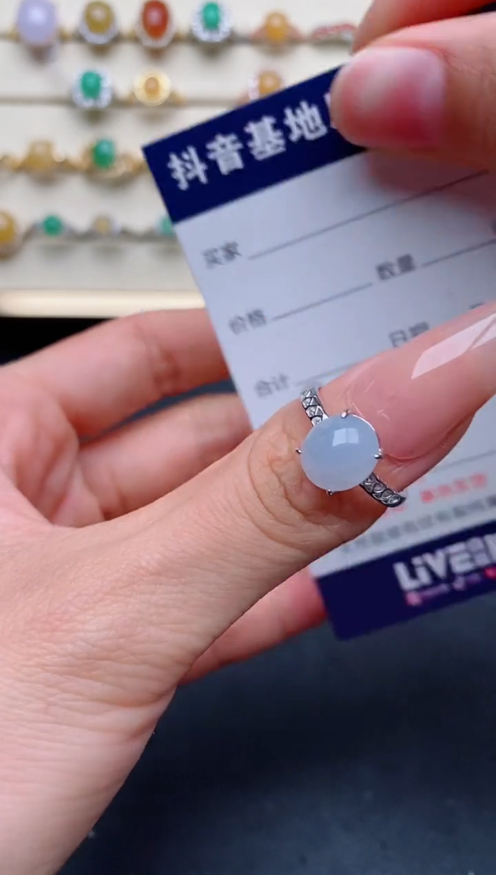 【闪购商品】翡翠戒指银S925镶嵌.............