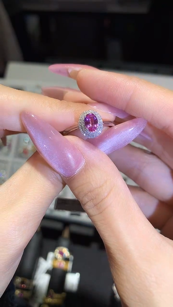 【闪购商品】蓝宝石戒指18K金镶嵌无烧50分帕帕拉恰戒指