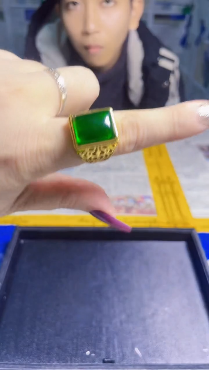 时尚精美高端戒指10