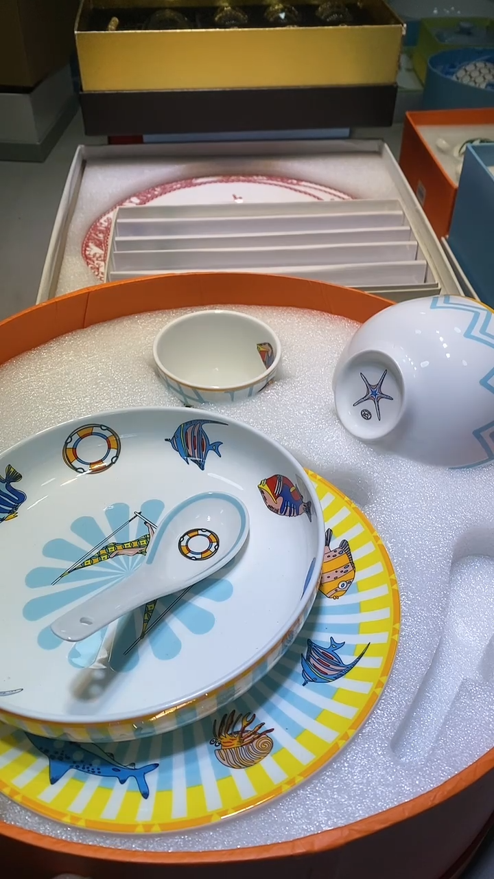 【闪购商品】瓷片11111111111111111