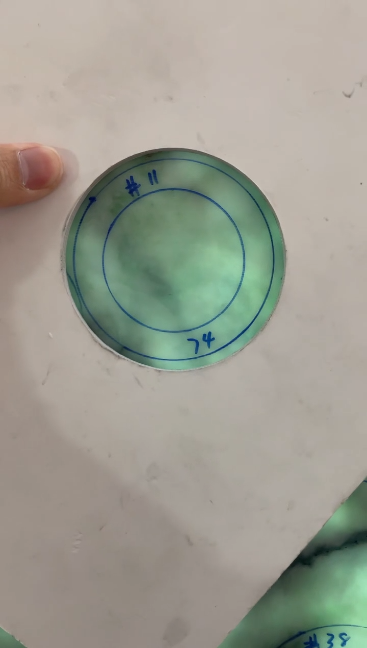 【闪购商品】定制翡翠手镯未镶嵌手镯CHC/DZS