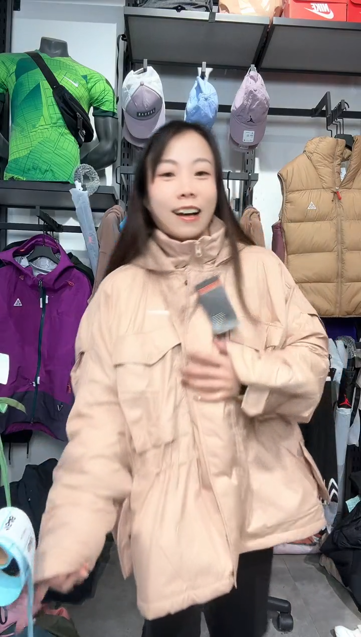 1637编码 瑕疵款直播间过款为准 尺码XS