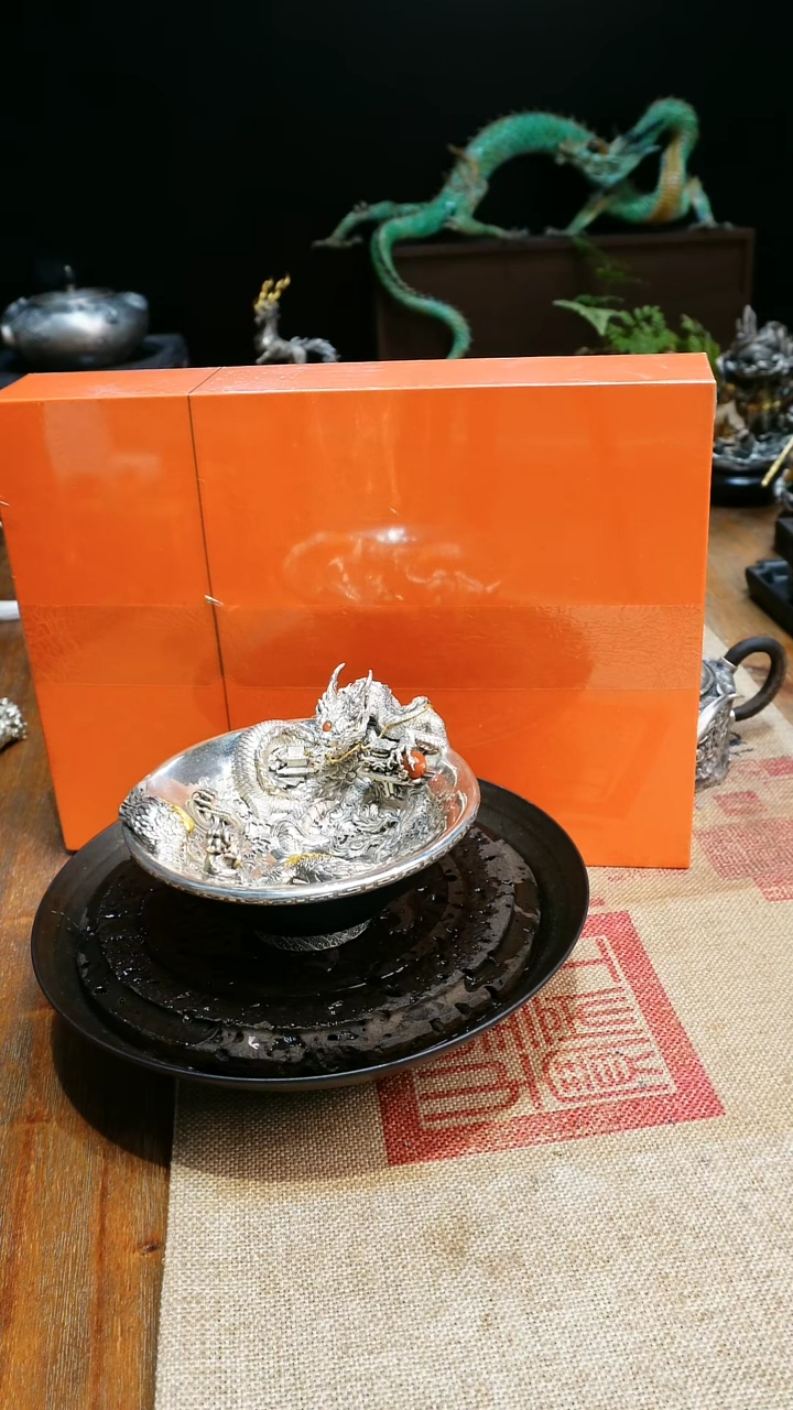 【闪购商品】茶盏欲山行 龙凤大盏杯