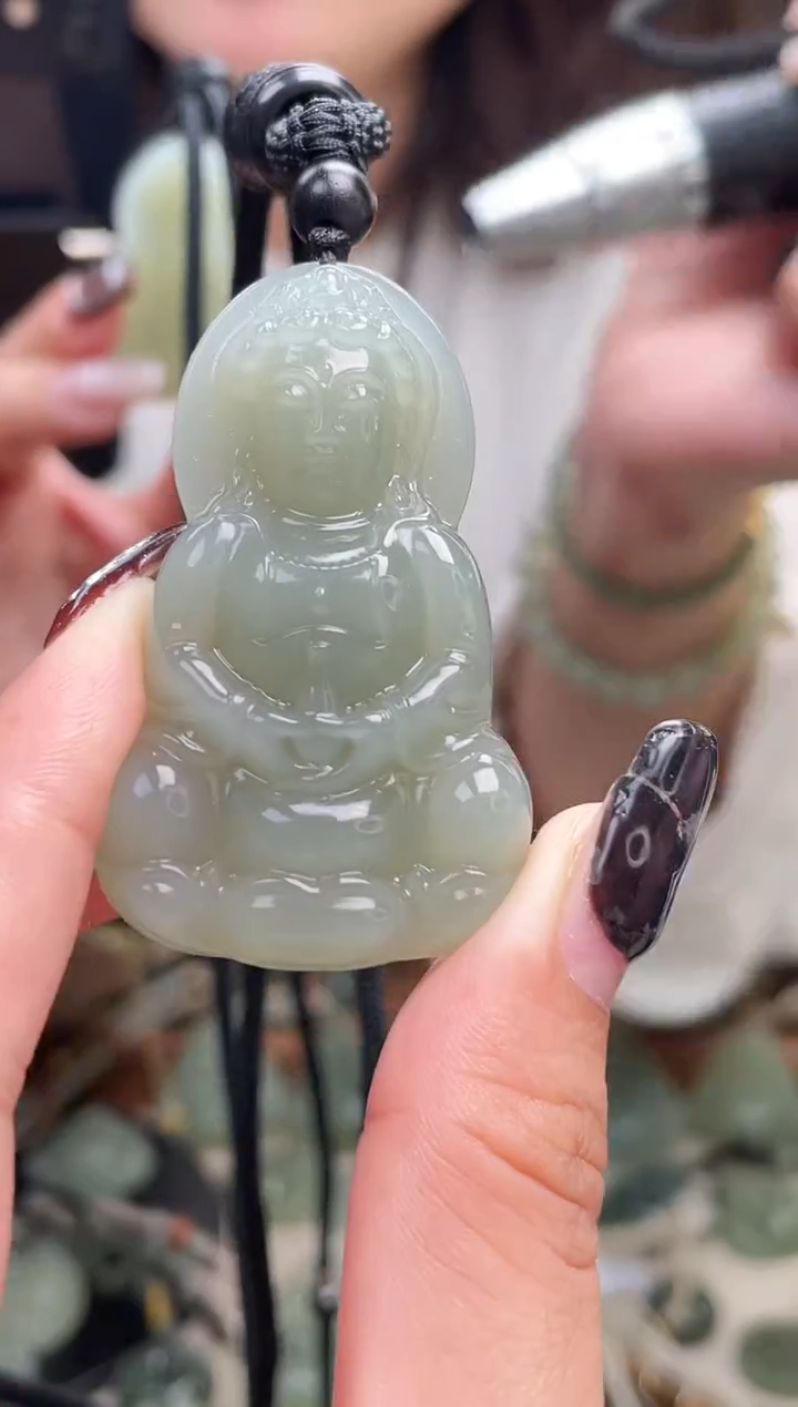 颈饰未镶嵌和田玉观音