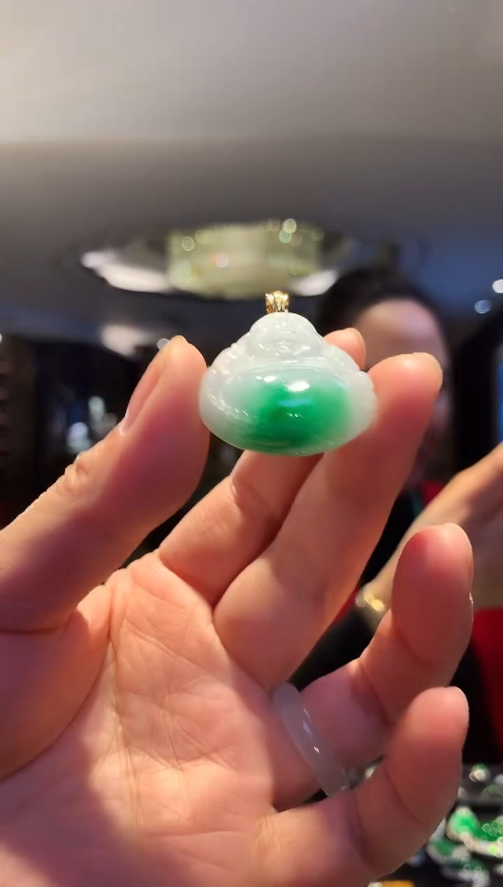 【闪购商品】翡翠吊坠(不含链)18K金镶嵌佛公 