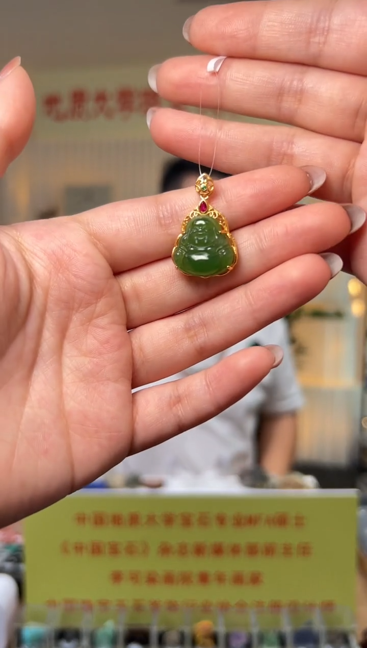 和田玉（碧玉）银S925镶嵌吊坠(不含链)碧玉佛公吊坠
