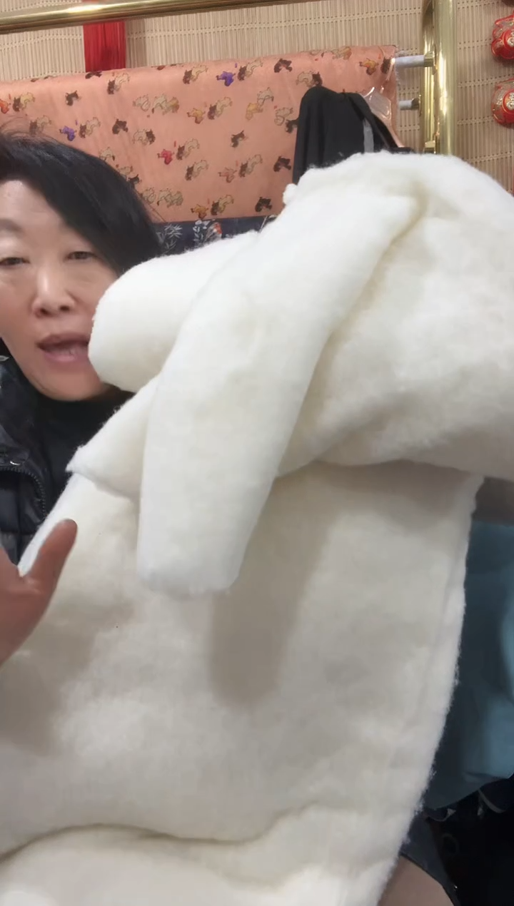 羊绒羊毛絮片2米一块（没有无纺布）