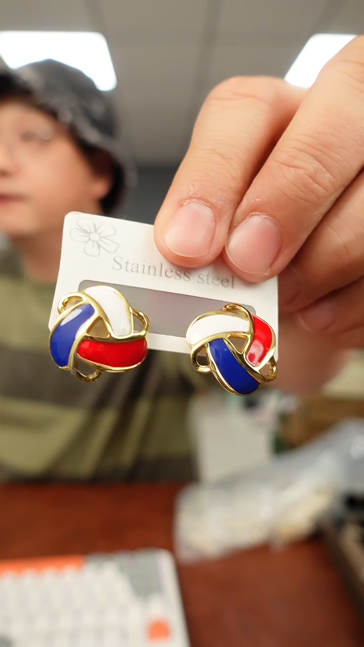 无非金属法式  耳钉 