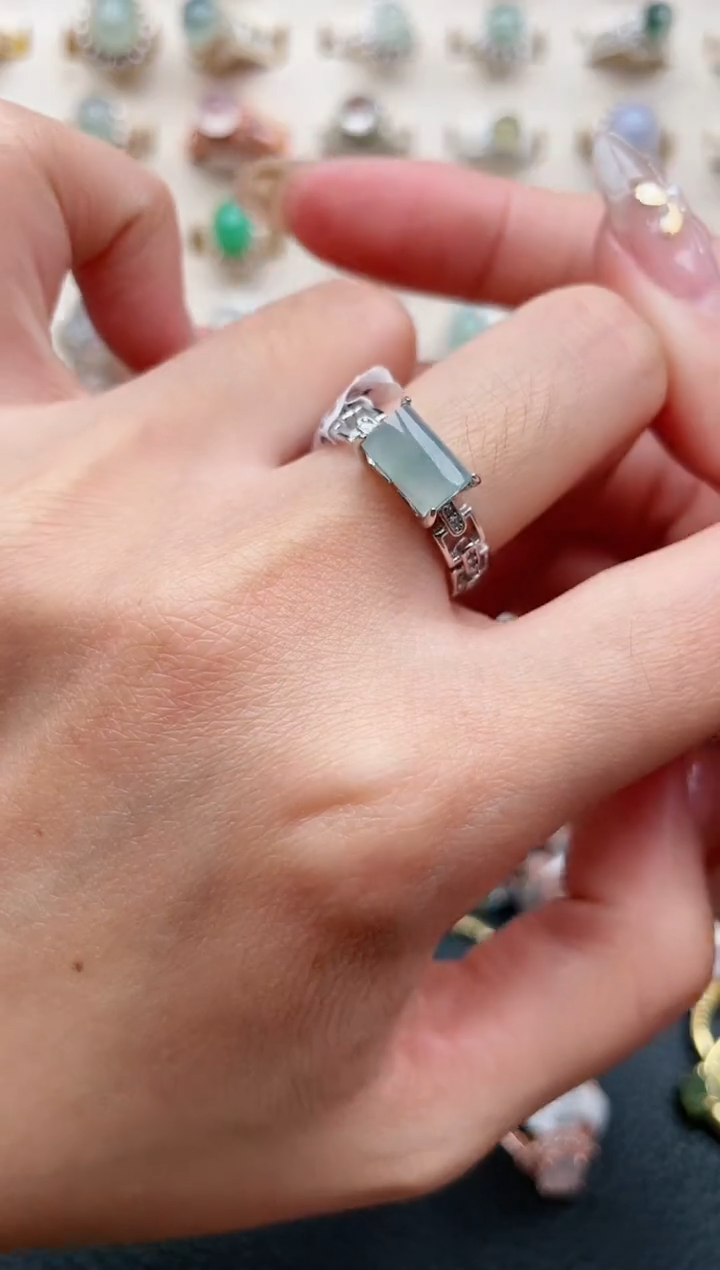 【闪购商品】翡翠戒指银S925镶嵌1111