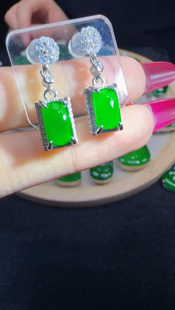 未镶嵌定制翡翠翡翠耳环217