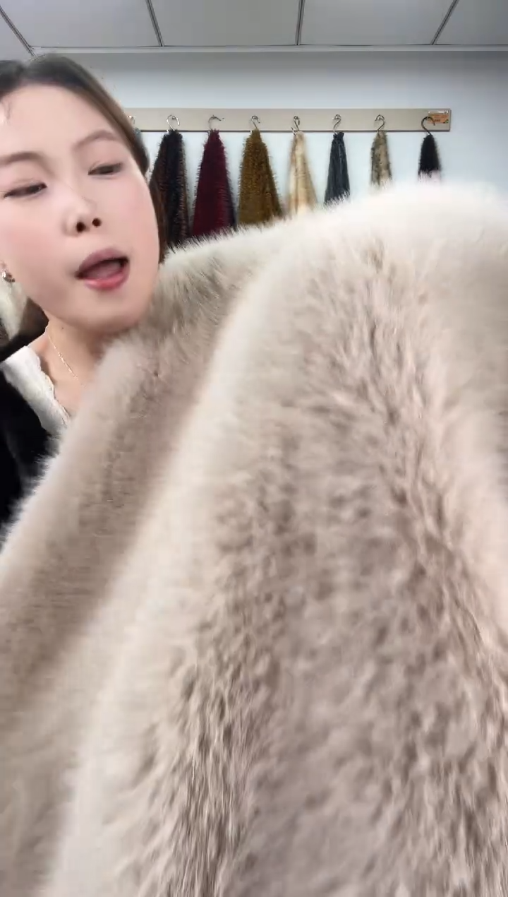 狐狸毛A99，尺寸1.9*1