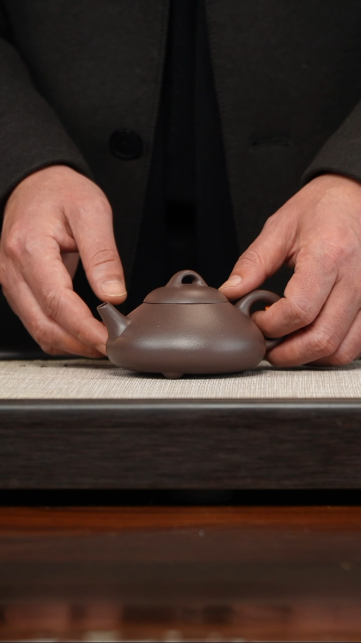 【闪购商品】紫砂茶壶四底乳瓢