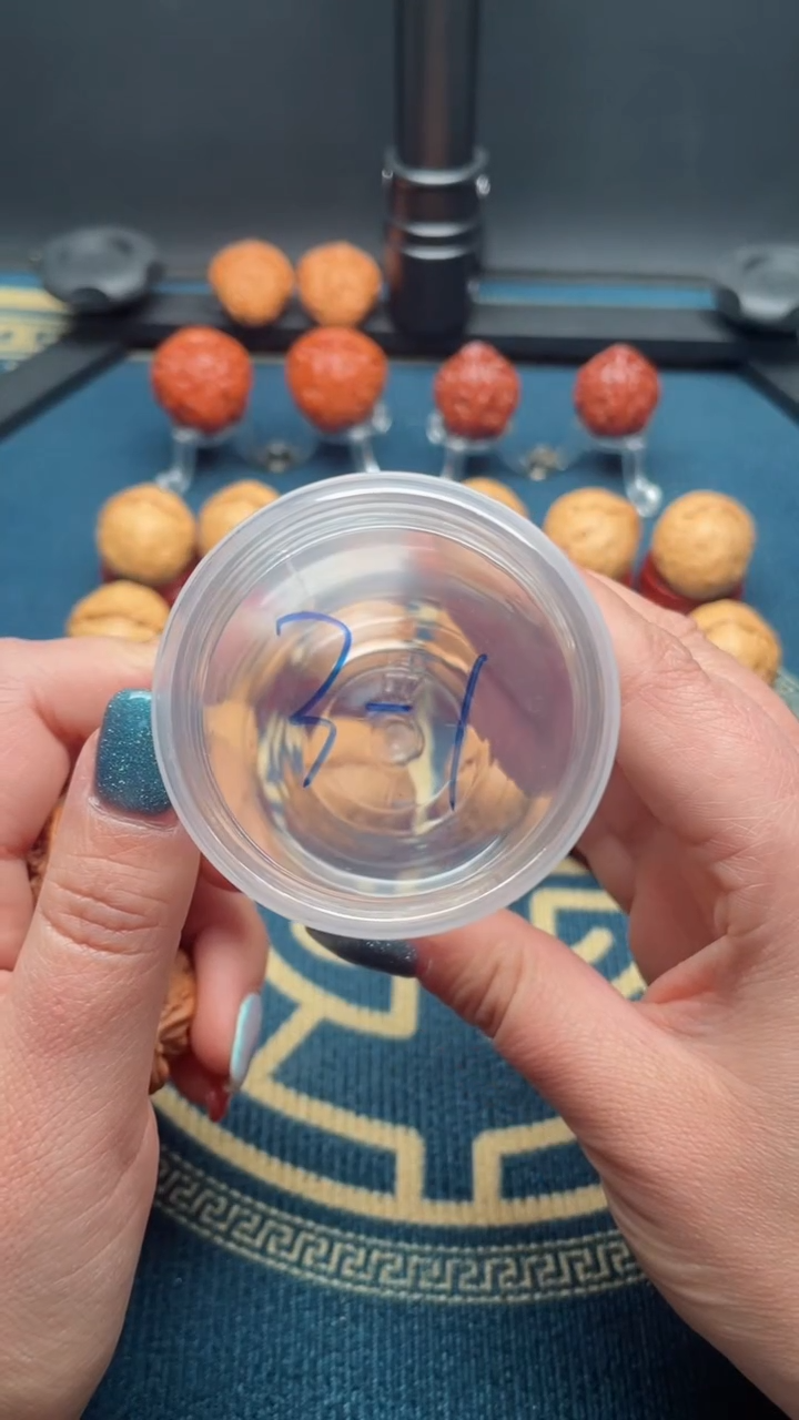 【闪购商品】文玩核桃吊坠秋子3.1