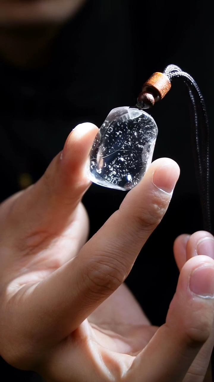 吊坠(赠链)未镶嵌水晶水晶