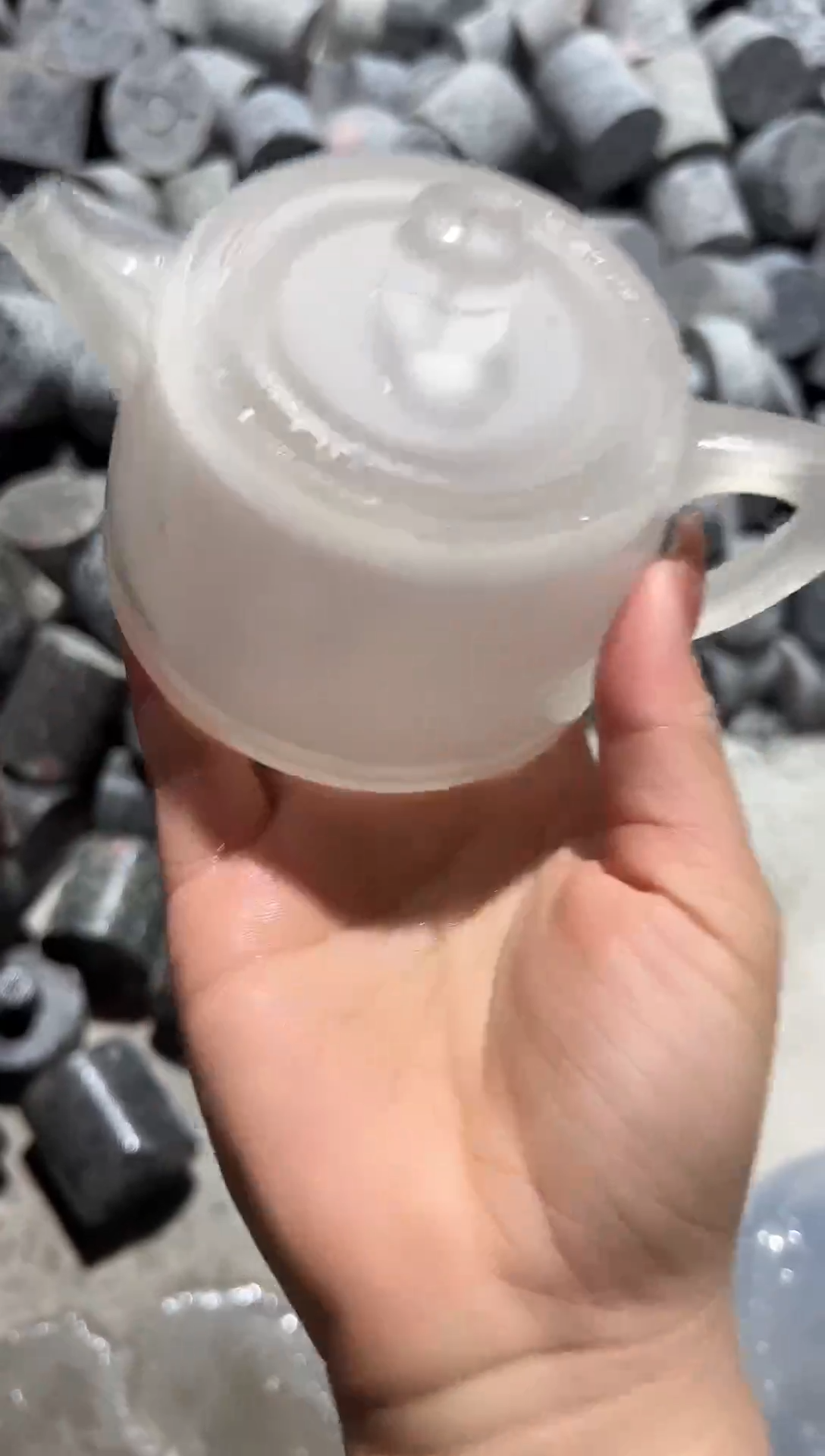 【闪购商品】遇壶堂安山玉微瑕壶