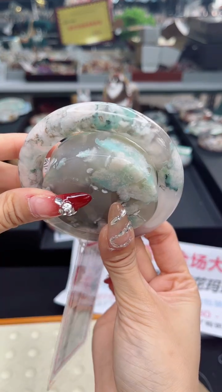 【闪购商品】石英质玉手镯未镶嵌59圈口（赠品镯心）2S9712