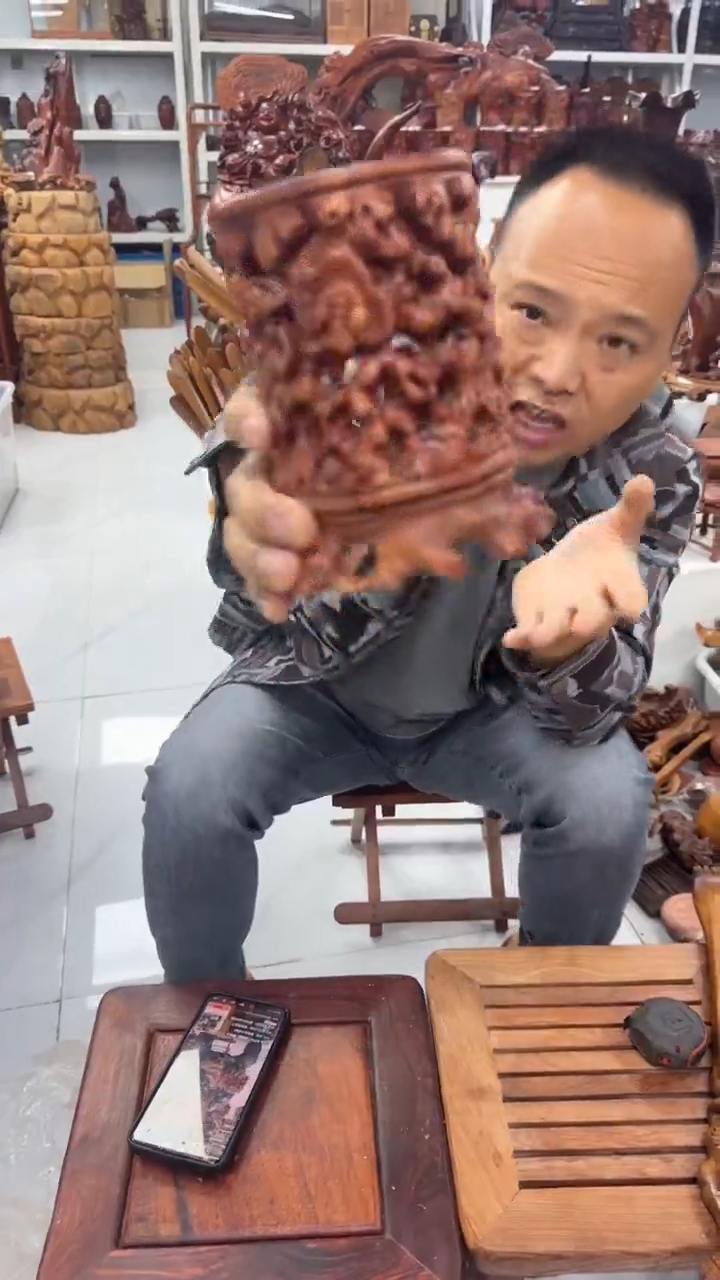 花梨木类木雕款工艺品8888888888