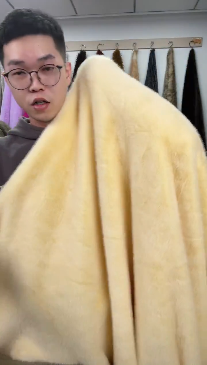 狐狸毛D300尺寸1.8*1.3