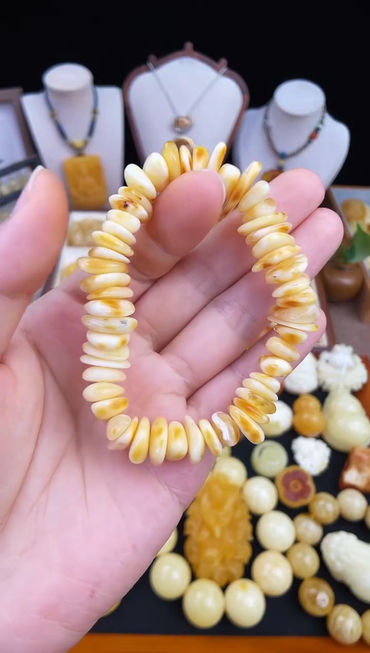琥珀未镶嵌珠宝奇石柒月