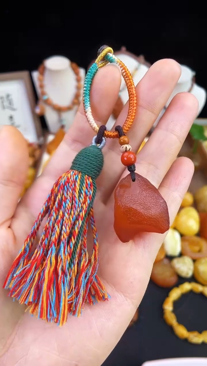 琥珀未镶嵌珠宝奇石柒月