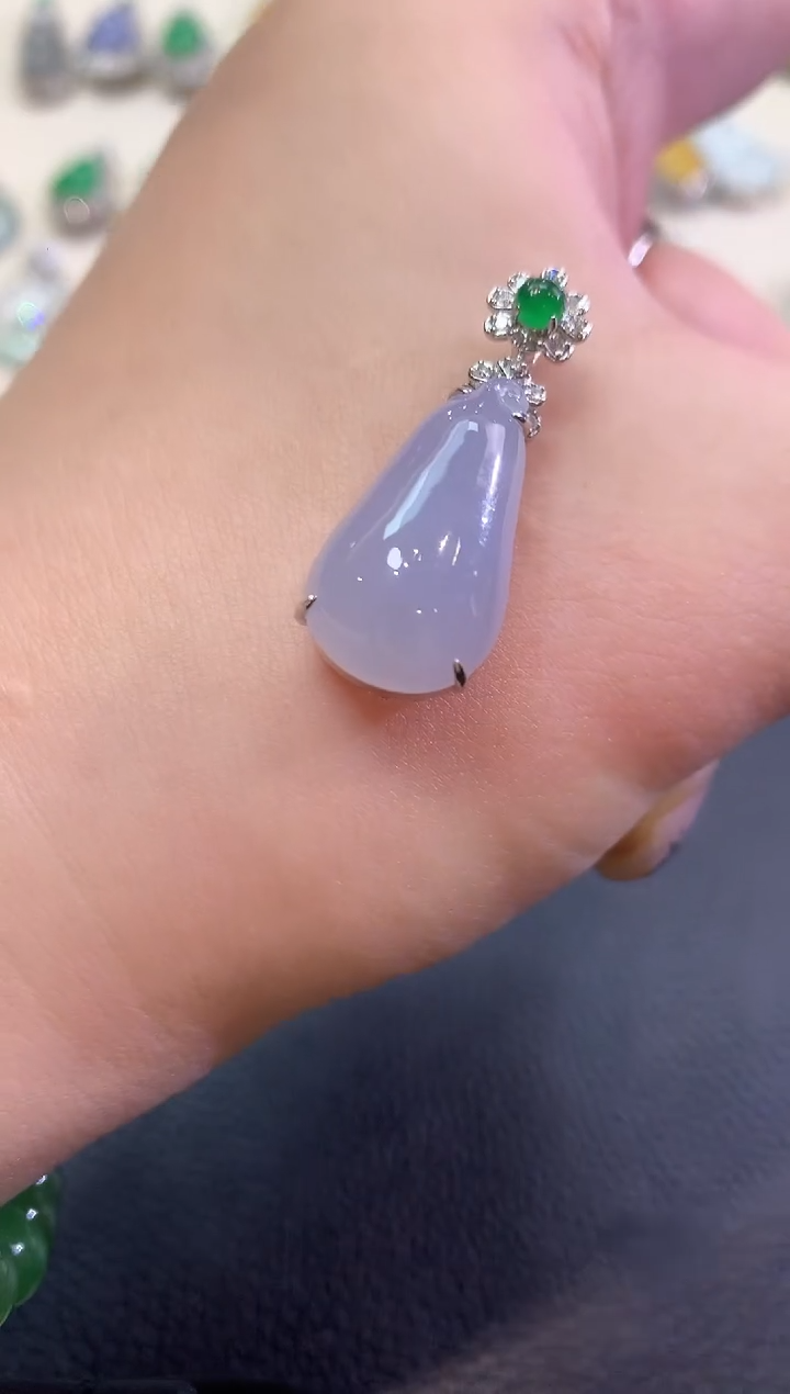 翡翠18K金镶嵌吊坠(不含链)q30 春日珠宝 有色差