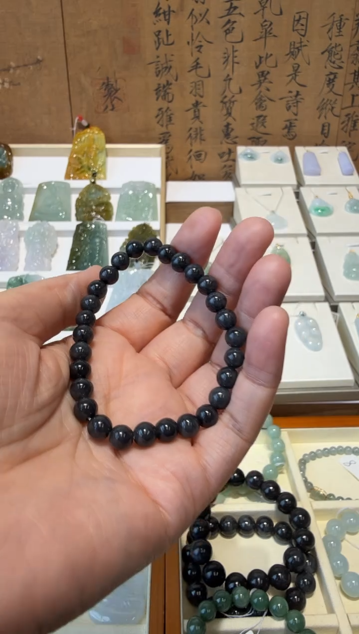翡翠挂件未镶嵌A货翡翠多样性孤品