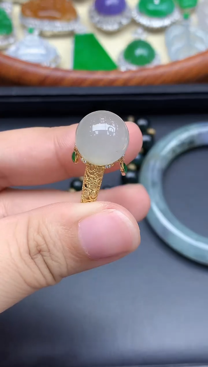 18K金镶嵌戒指翡翠536-中国好珍宝