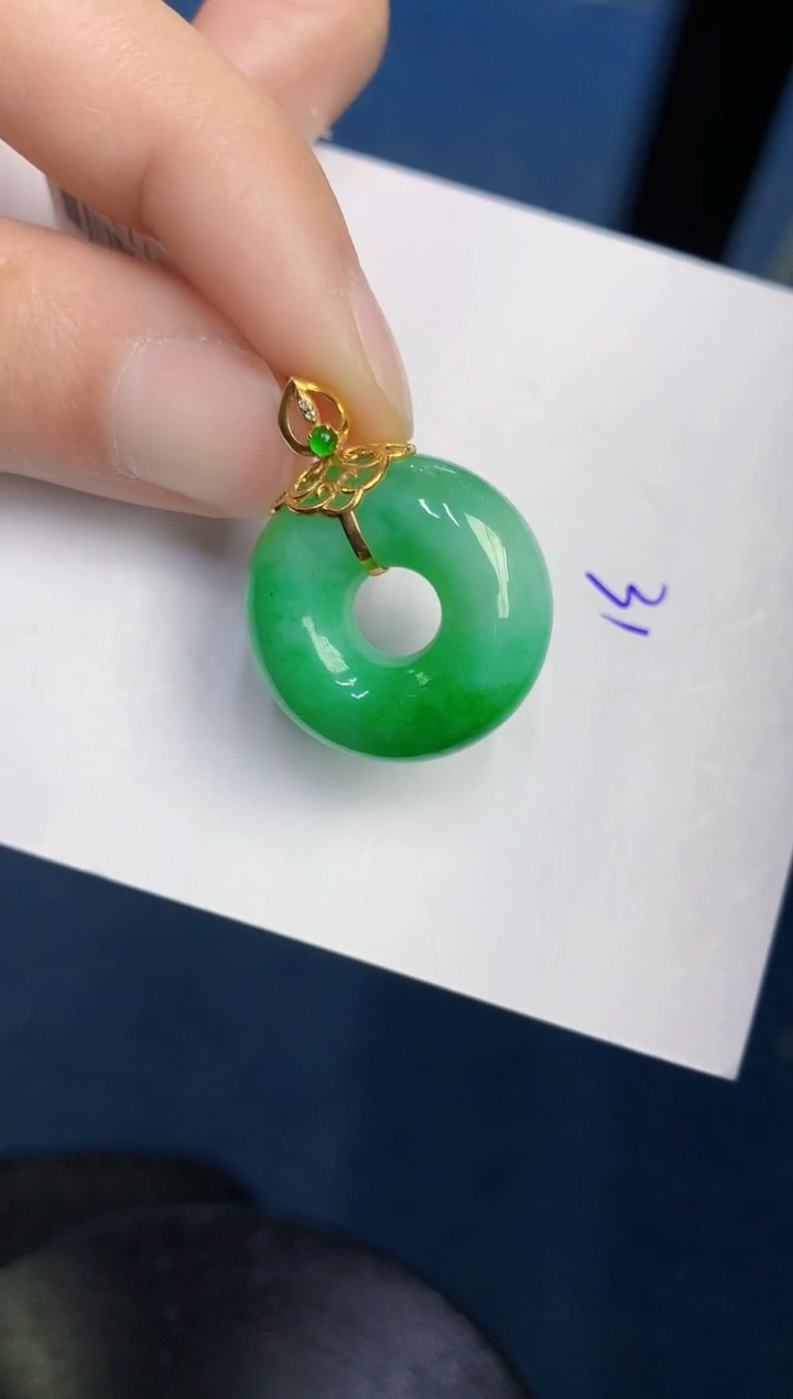 【闪购商品】翡翠颈饰18K金镶嵌000000000