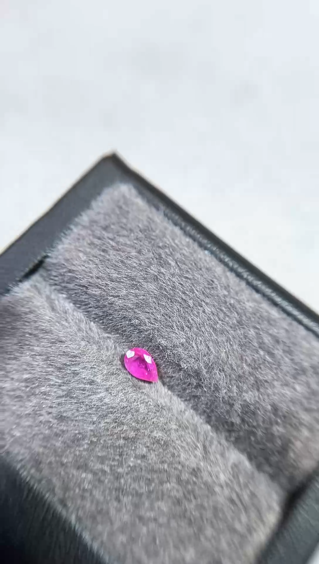 【闪购商品】红宝石裸石未镶嵌一粒3x5mm