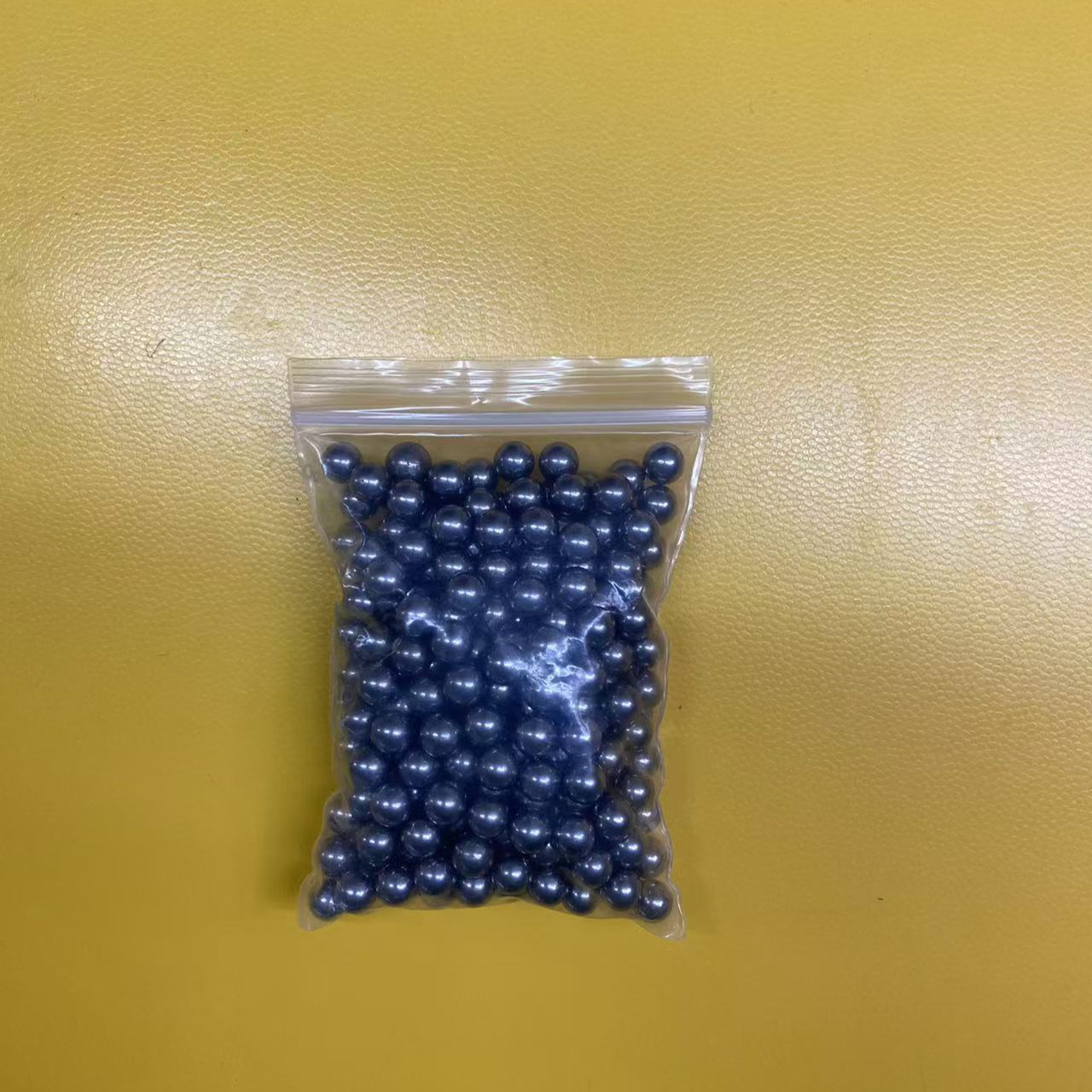 黑骑士赠品（皮筋钢珠收纳）