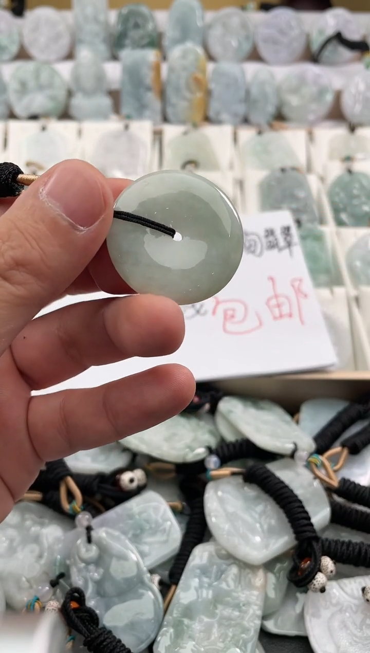 颈饰未镶嵌翡翠26/01/01/05