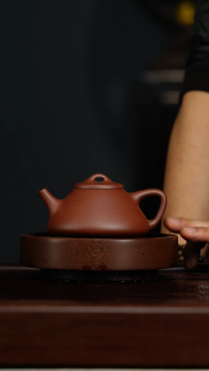【闪购商品】紫砂茶壶c45子冶石瓢*李明