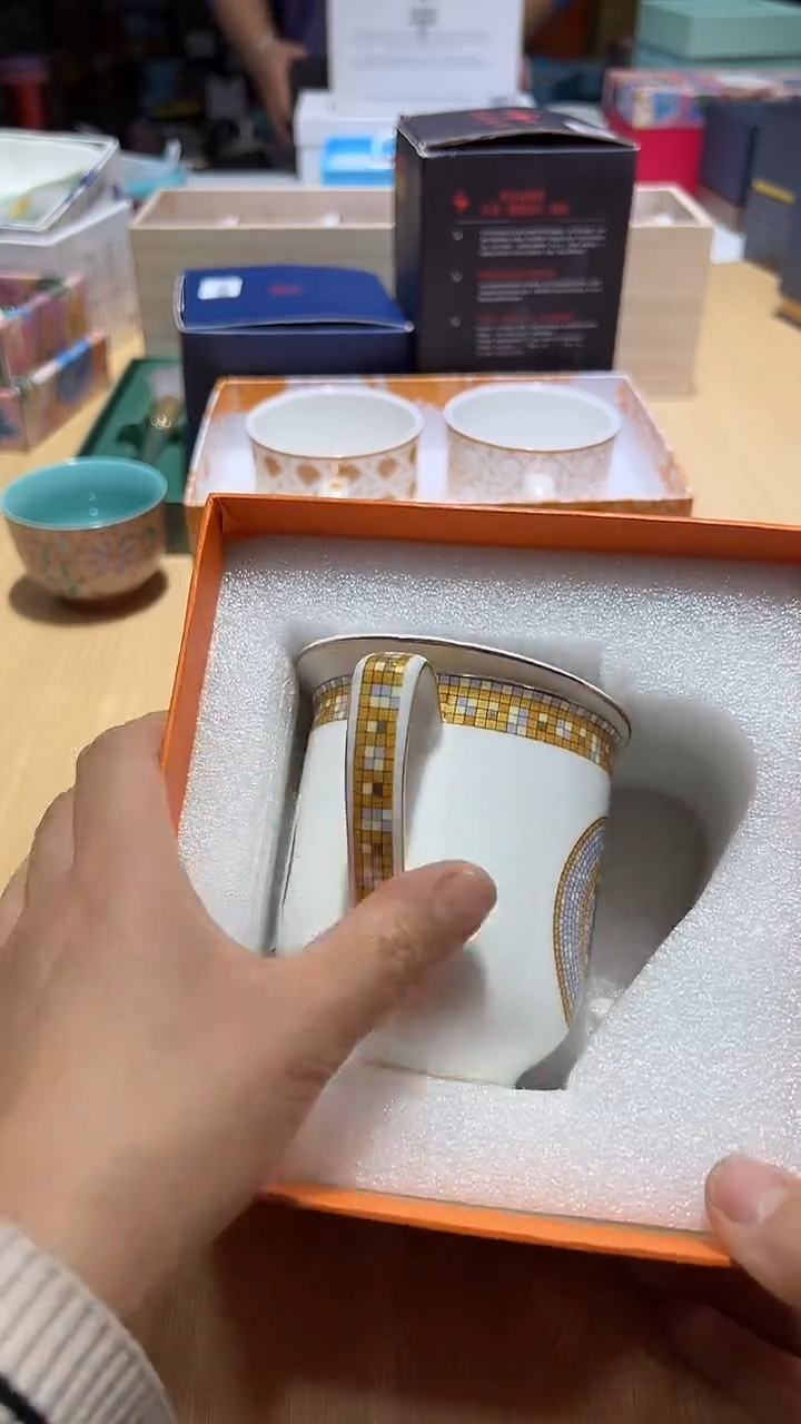 瓷片全场正品,一件不留@@1