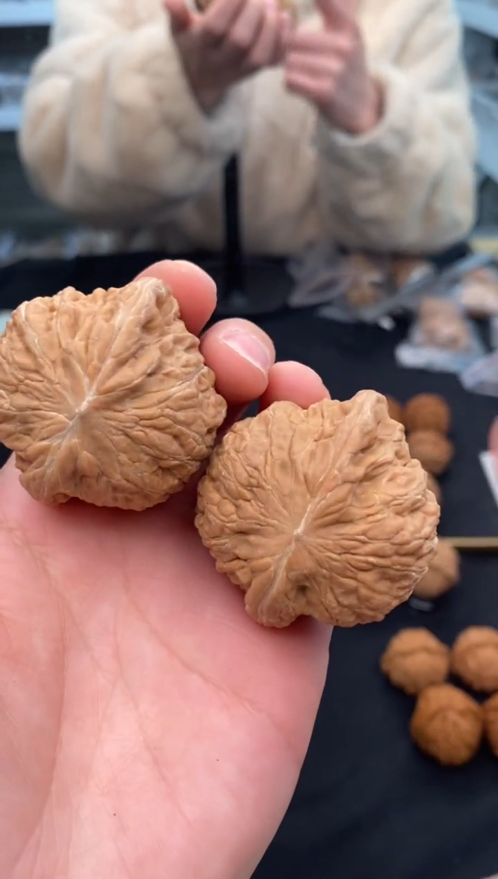 【闪购商品】文玩核桃把件铁锤43-u211