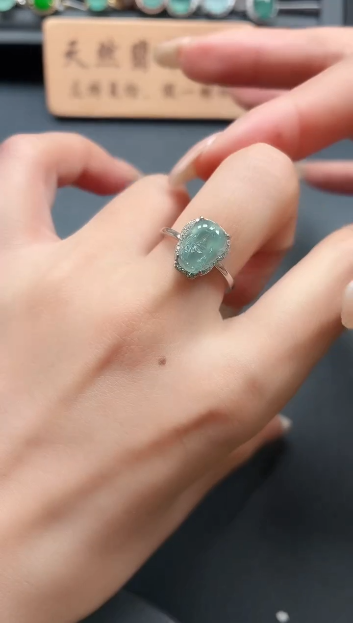 银S925镶嵌戒指翡翠1