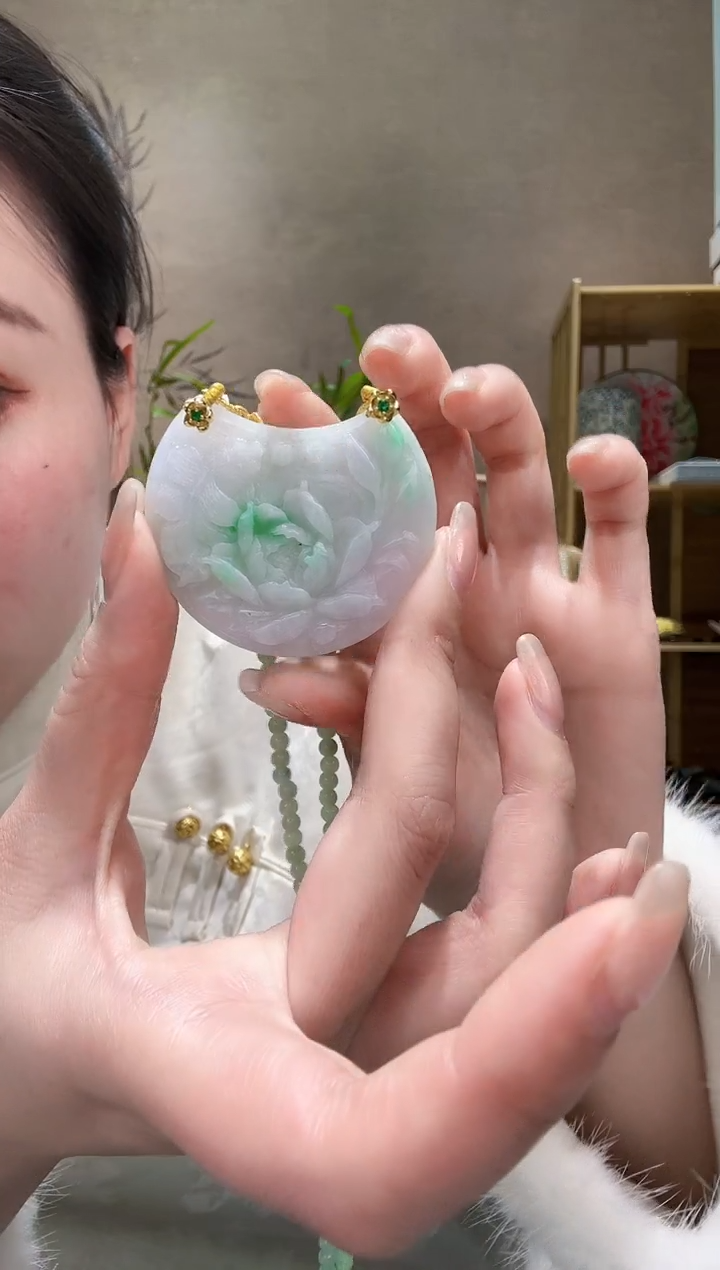 【闪购商品】翡翠颈饰未镶嵌吊坠