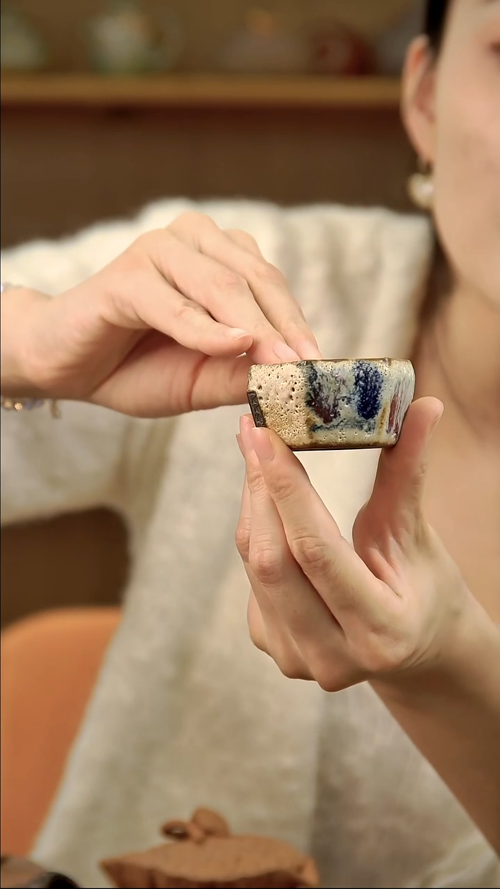 言野手作 粉引六方杯