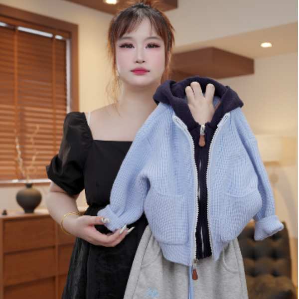 【小满】2025秋季新款时尚潮流开衫假两件帽衫男女童亲子针织衫毛衣