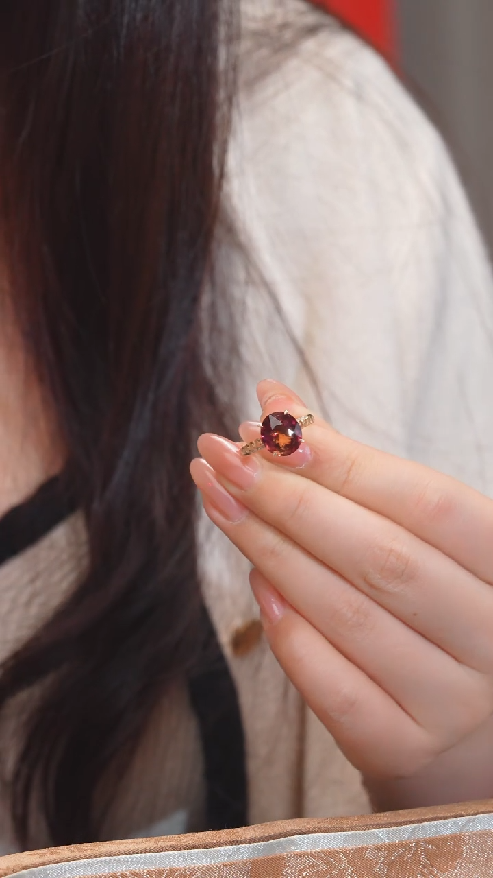 【闪购商品】碧玺戒指18K金镶嵌多样性发（4.47ct）@@U0689